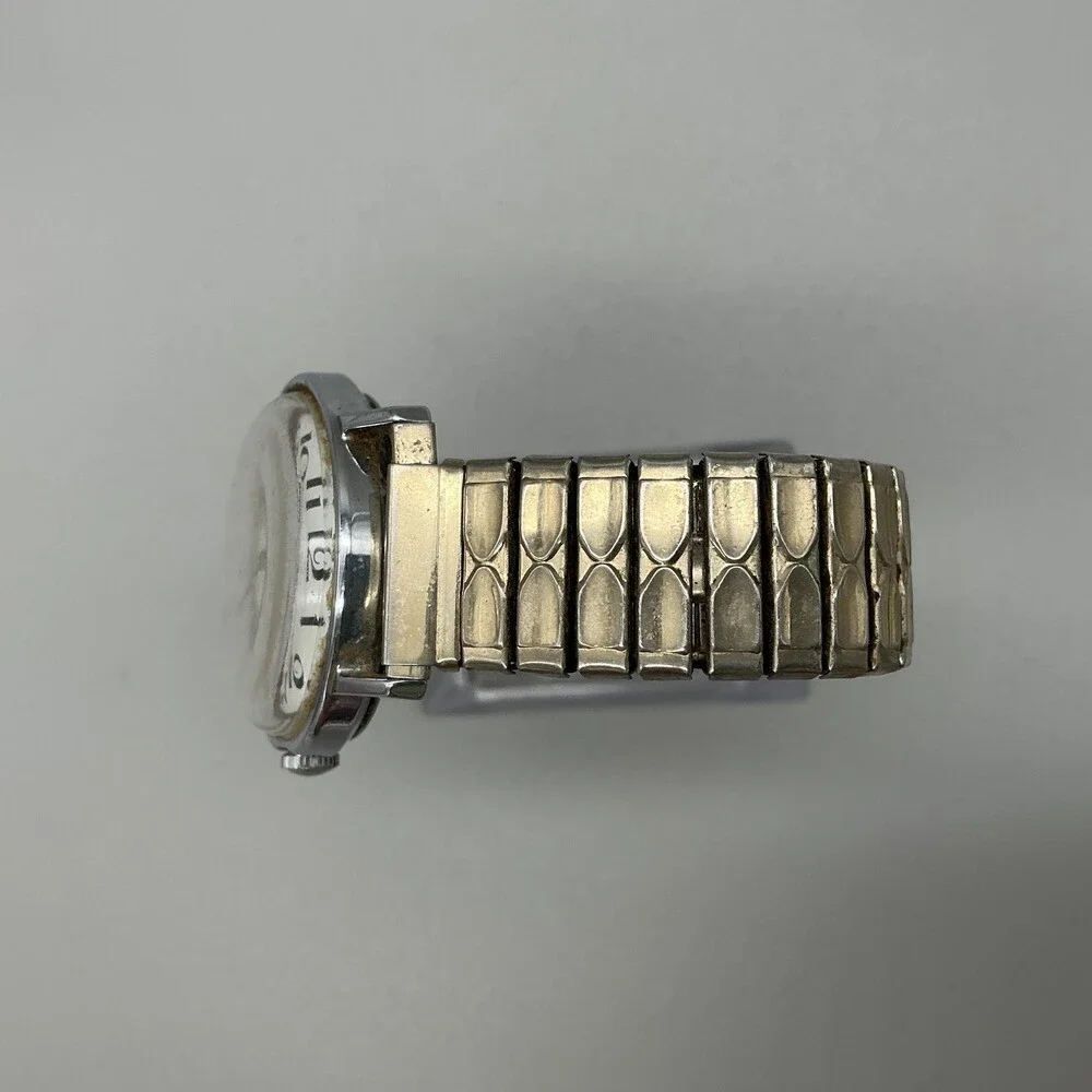 Vintage Timex Mens Watch 35mm White Dial Manual Wind Gold Expansion Bracelet